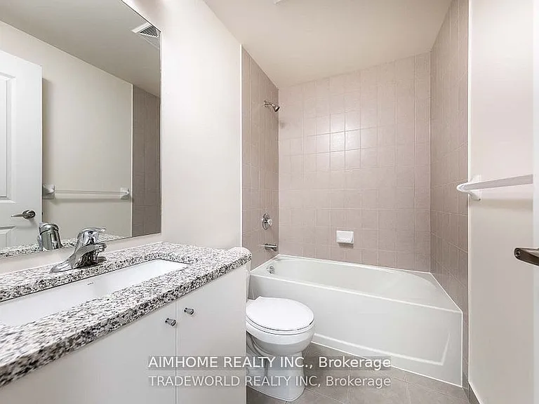4955 Yonge St #1205 — Photo 11