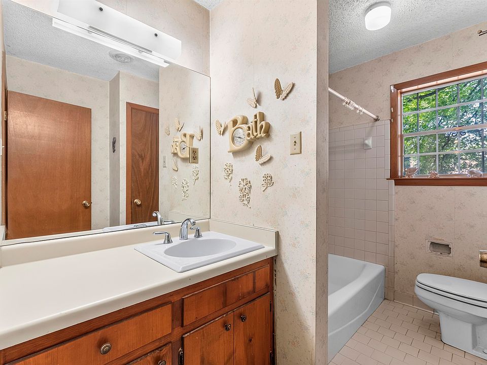 25th image of 2563 Capewood Dr