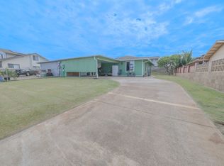 18 Hoomoku Loop, Kahului, HI 96732