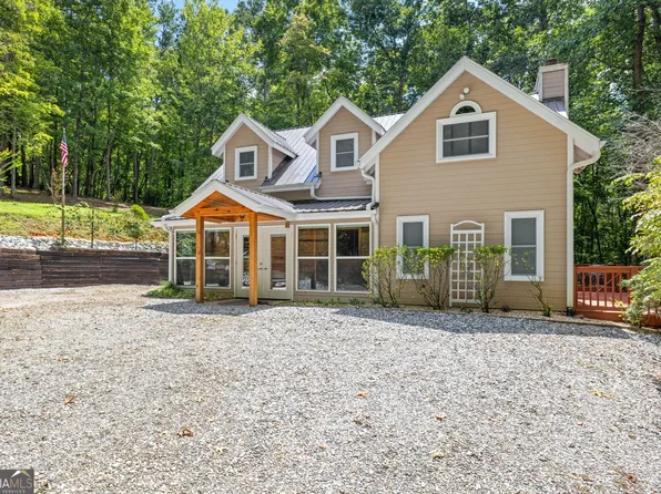 530 N Quail Trl, Clarkesville, GA 30523