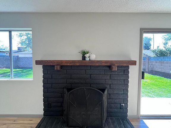 3rd image of 7549 W HEATHERBRAE Drive