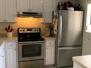 3536 Pinecrest St APT 102, Sarasota, FL 34239