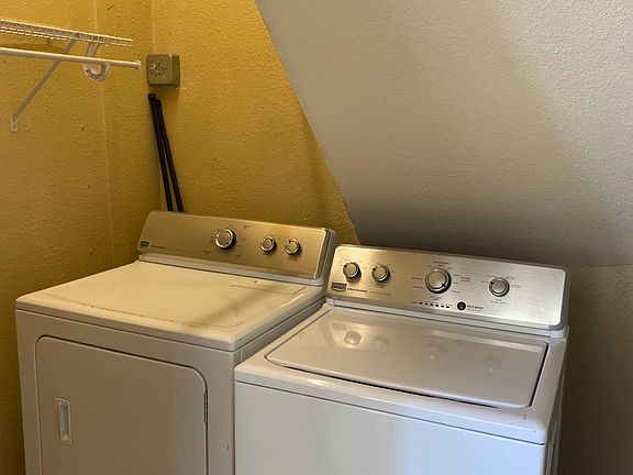 3rd image of 4217 Clara St Unit B