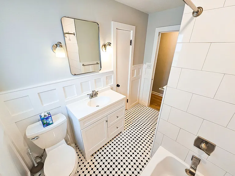 6024 Hillside Avenue East Dr — Photo 16