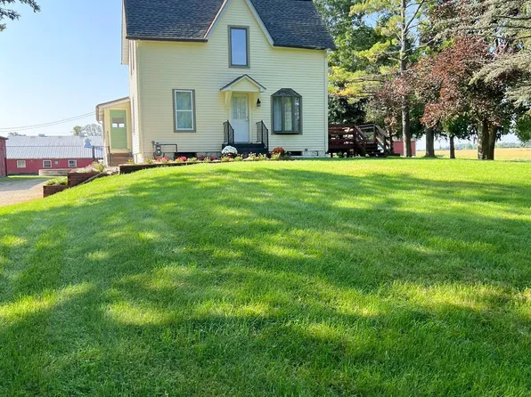 4662 Lum Rd, Attica, MI 48412