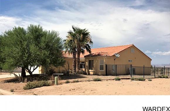 1st image of 7736 S Sheila Dr