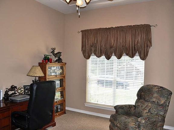 "Guest room also makes great home office"