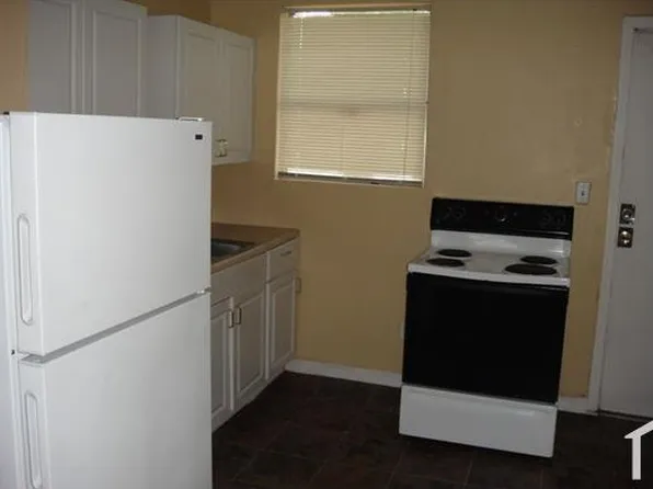 3229 Post St, Jacksonville, FL 32205