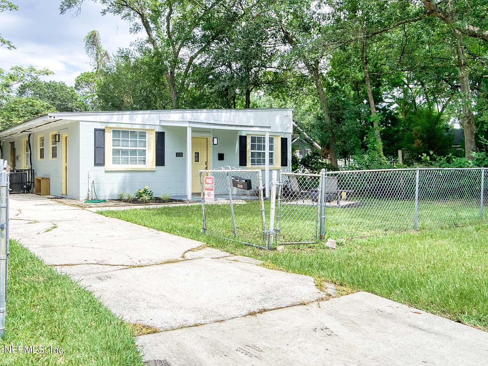 1st image of 3529 COLLEGE Place