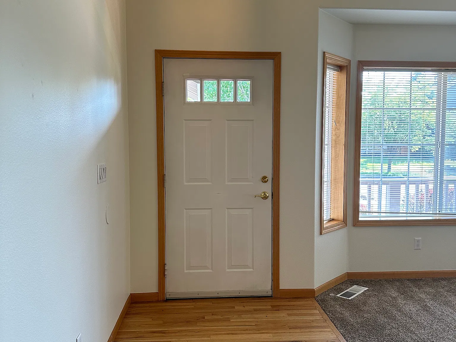 3 bed, 1509 sqft, $2,395 — Photo 2