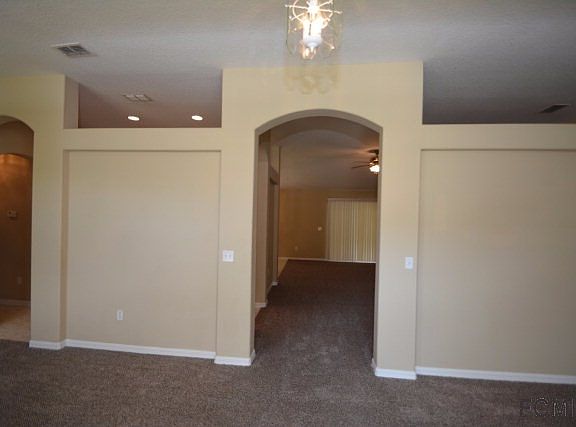 5th image of 94 Plain View Dr