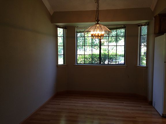 5th image of 9264 N Whitney Ave