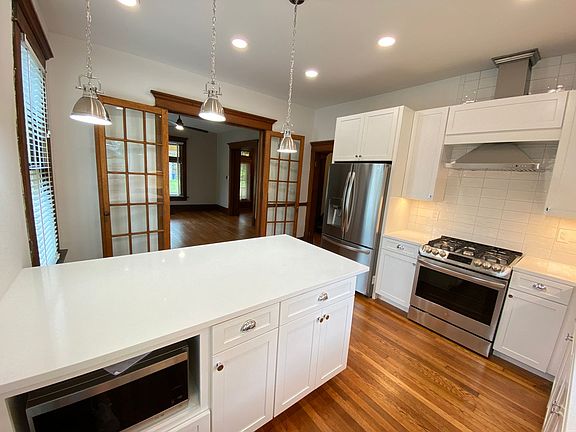 5th image of 1501 Belmont Ave