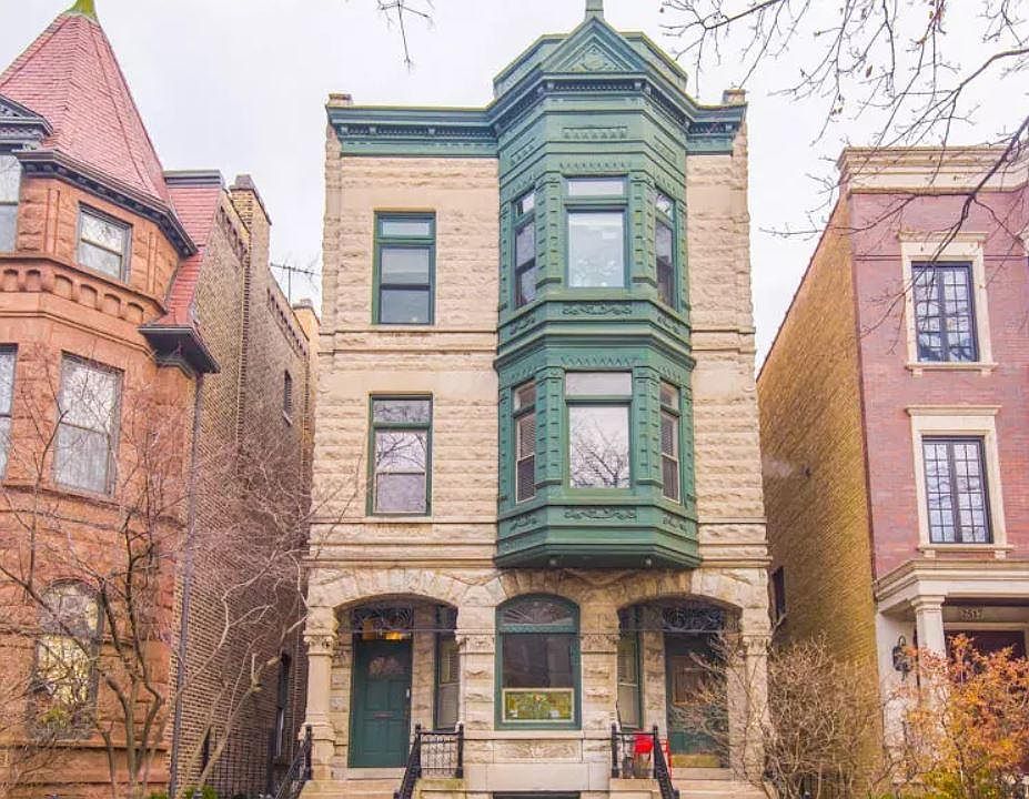 1st image of 2523 N Burling St #3