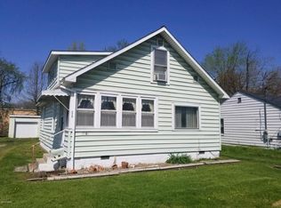 1309 N Park Ave, Herrin, IL 62948