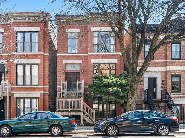 621 S Loomis St #3 — Photo 1