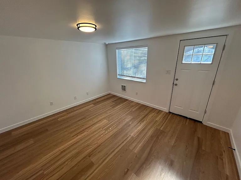 Welcome to 621 S Cannon Apartments! — Photo 14