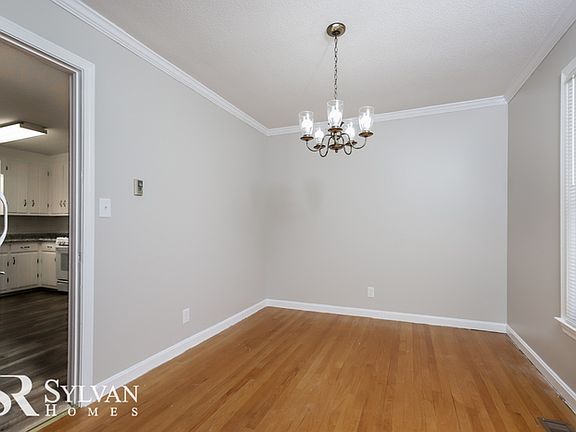 4th image of 141 Billie Sue Dr