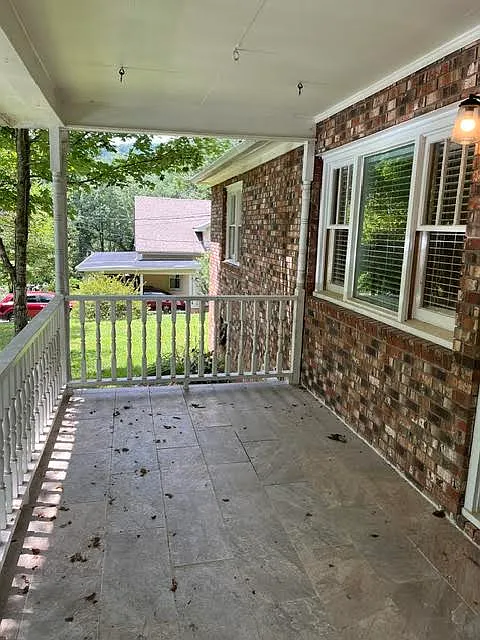 1511 High St