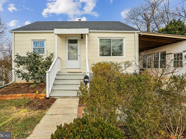 12317 Middle Rd, Silver Spring, MD 20906