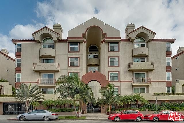 1st image of 620 S Gramercy Pl APT 113
