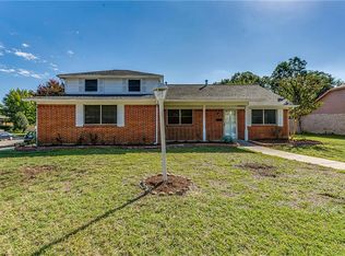 741 Meadowcrest Dr, Crowley, TX 76036