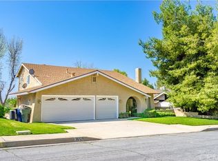3669 Lynwood Dr, Highland, CA 92346