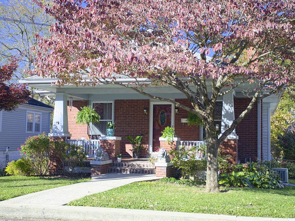 1st image of 119 Venice Park