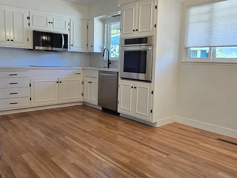 2 Rae Ct — Photo 9