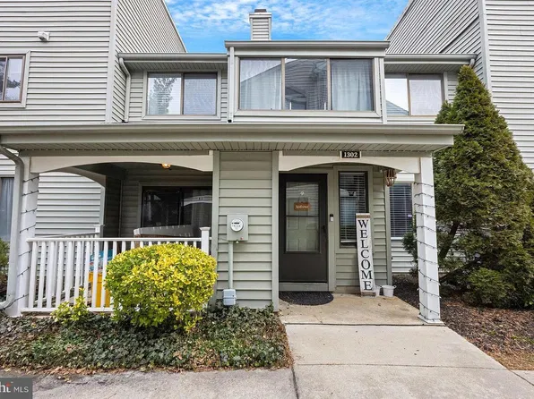 1302 Roberts Way, Voorhees, NJ 08043