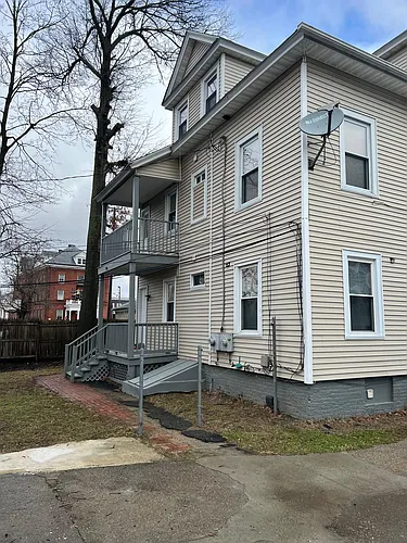 14 Massachusetts Ave #2 Photo 1