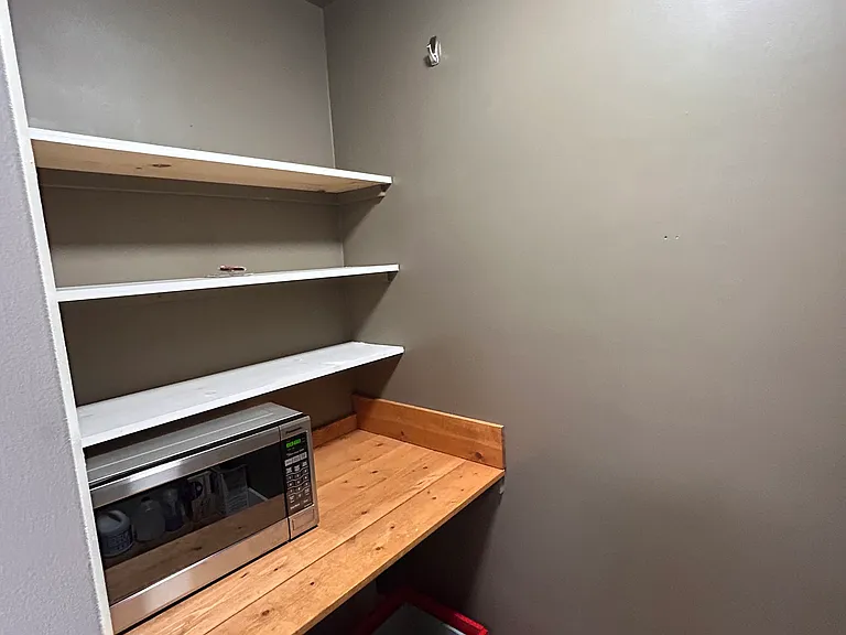 5115 Old Colony Rd — Photo 5