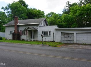 100 Brook Road, Saratoga Springs, NY 12866