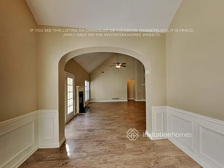 467 Greyhawk Way — Photo 6