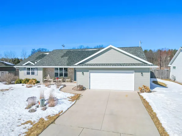 334 Charity Ln, Green Bay, WI 54311