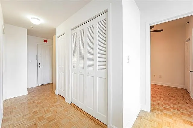 610 Newark St #4C — Photo 20