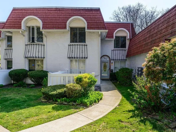 783 Blue Ridge Drive #783, Medford, NY 11763