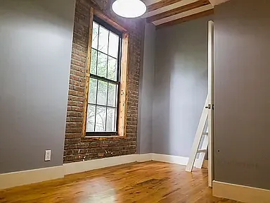 17 Van Buren St #1J — Photo 5