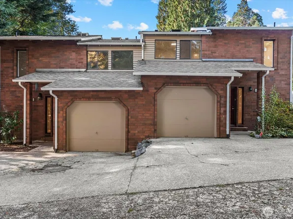 8543 Avondale Road NE, Redmond, WA 98052
