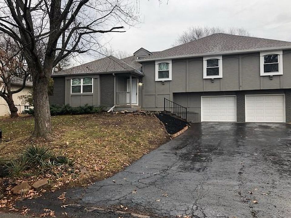 1st image of 403 SE Melody Ln #B