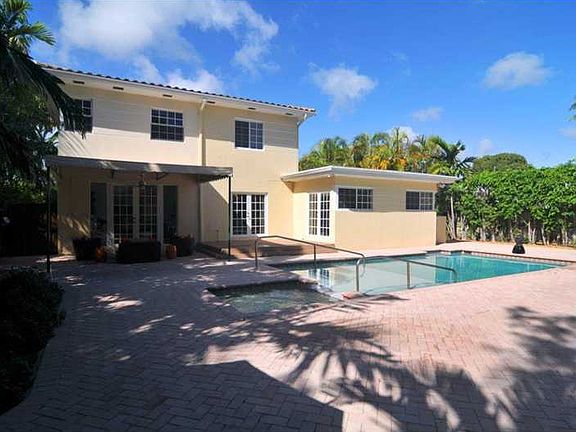 2nd image of 4475 Nautilus Dr