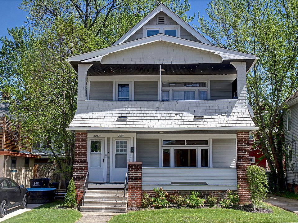 1st image of 2257 Olive Ave