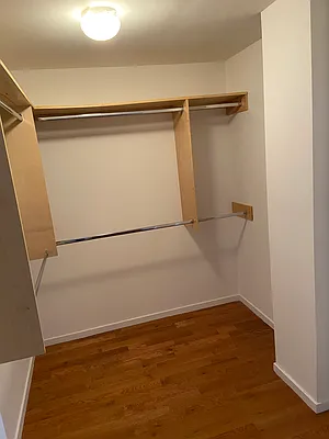 Rented by Astoria Property Services, LLC | media 6