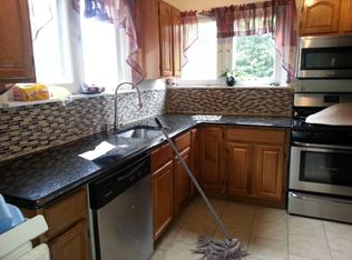 506 N 25th St, Reading, PA 19606