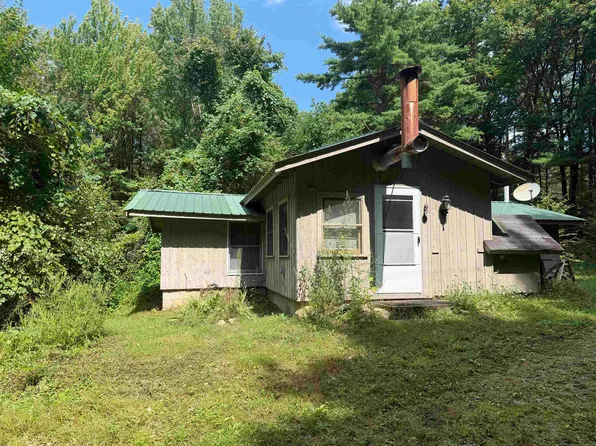 301 South Hill Road, New Boston, NH 03070