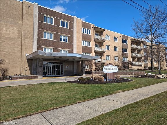 2nd image of 22655 Chagrin Blvd #14C