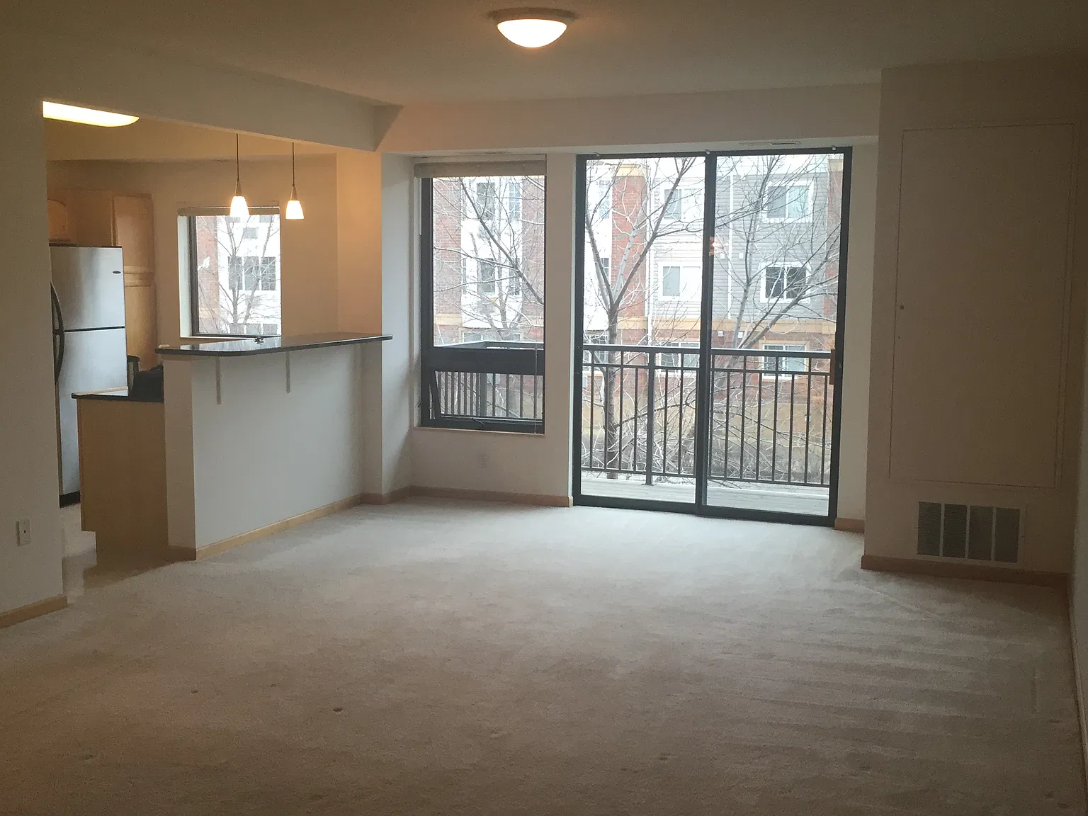 1 bed, 620 sqft, $1,595 — Photo 1