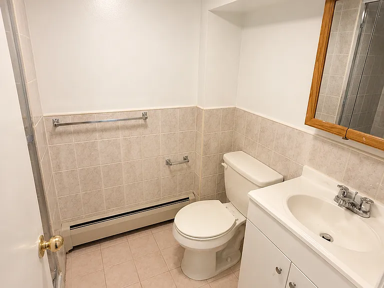 14935 21st Ave #1 — Photo 9