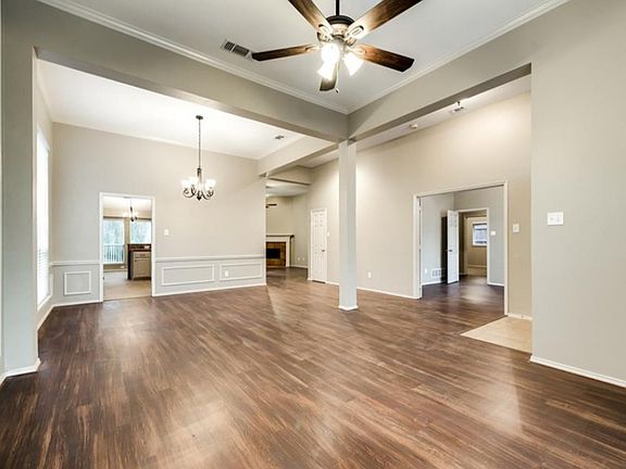 5th image of 1710 Creekway Dr