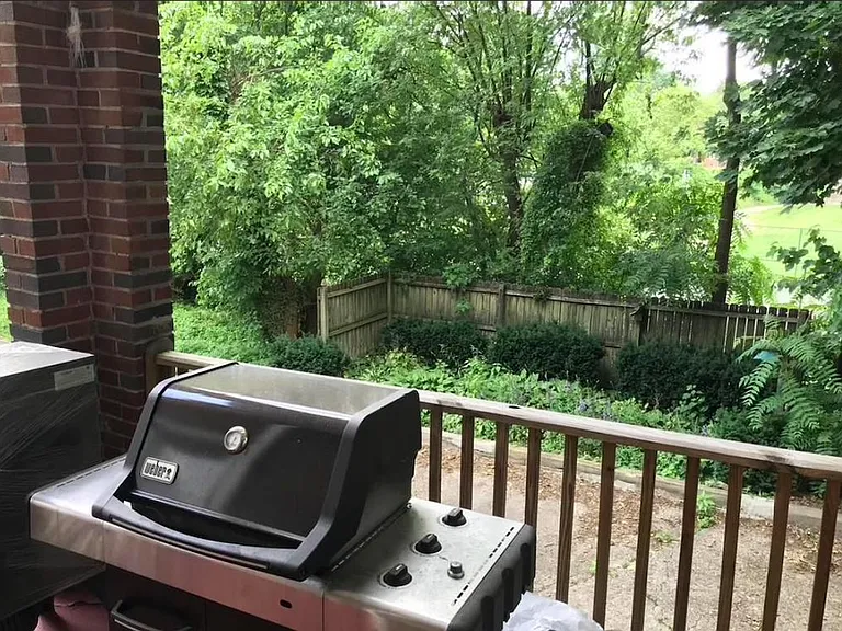 1320 S Negley Ave — Photo 12